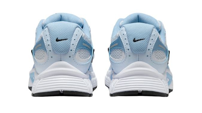 Nike V5 'Psychic Blue'