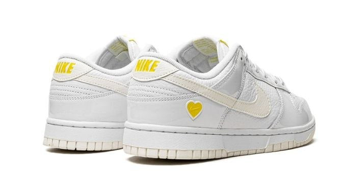 Nike Dunk Low 'Yellow Heart'