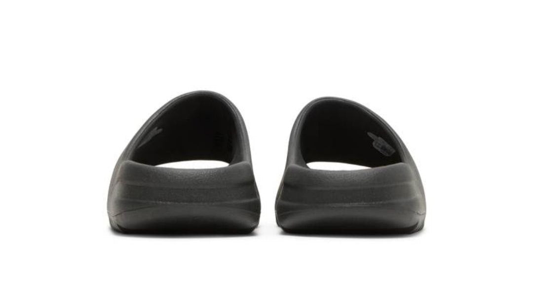 YEEZY SLIDE 'Onyx'