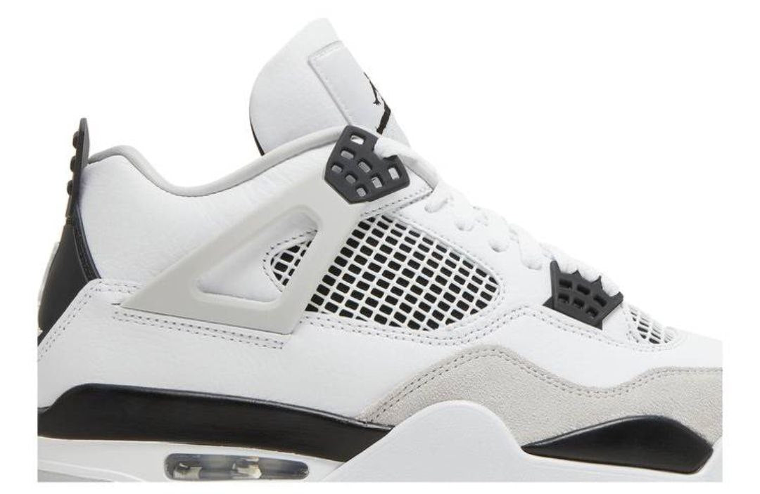 Air Jordan 4 Retro 'Military Black'
