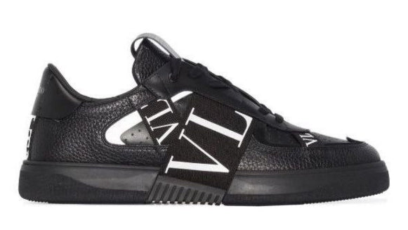 Valention Garavani 'Balck Reflective'