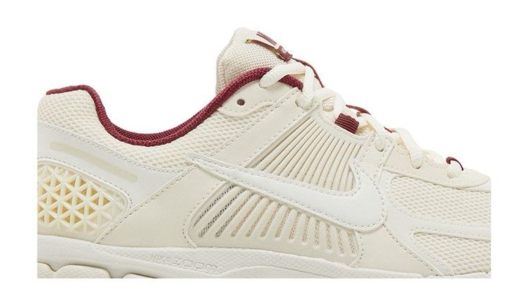 Nike Air Zoom Vomero 5 'Valentine's Day'