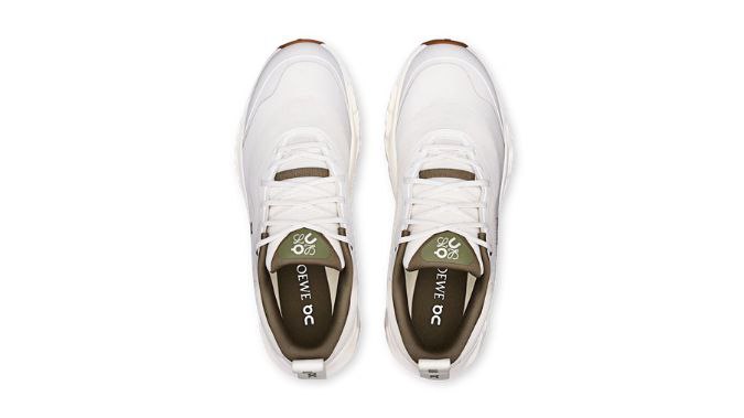 On Cloudtilt 2 'White Khaki'