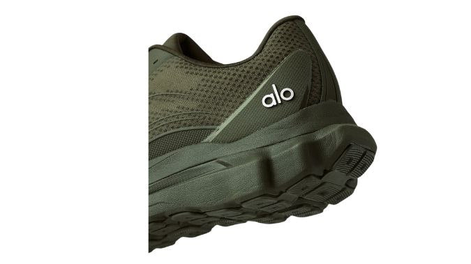 alo Running 'Green Olive'
