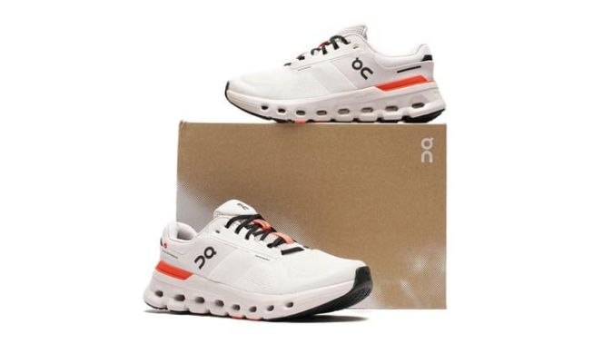 On Running Cloudrunner 2 'Undyed/Sand'